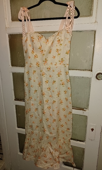 Stunning New Reformation Vale Pink Floral Midi Dress 12 - Picture 4 of 5